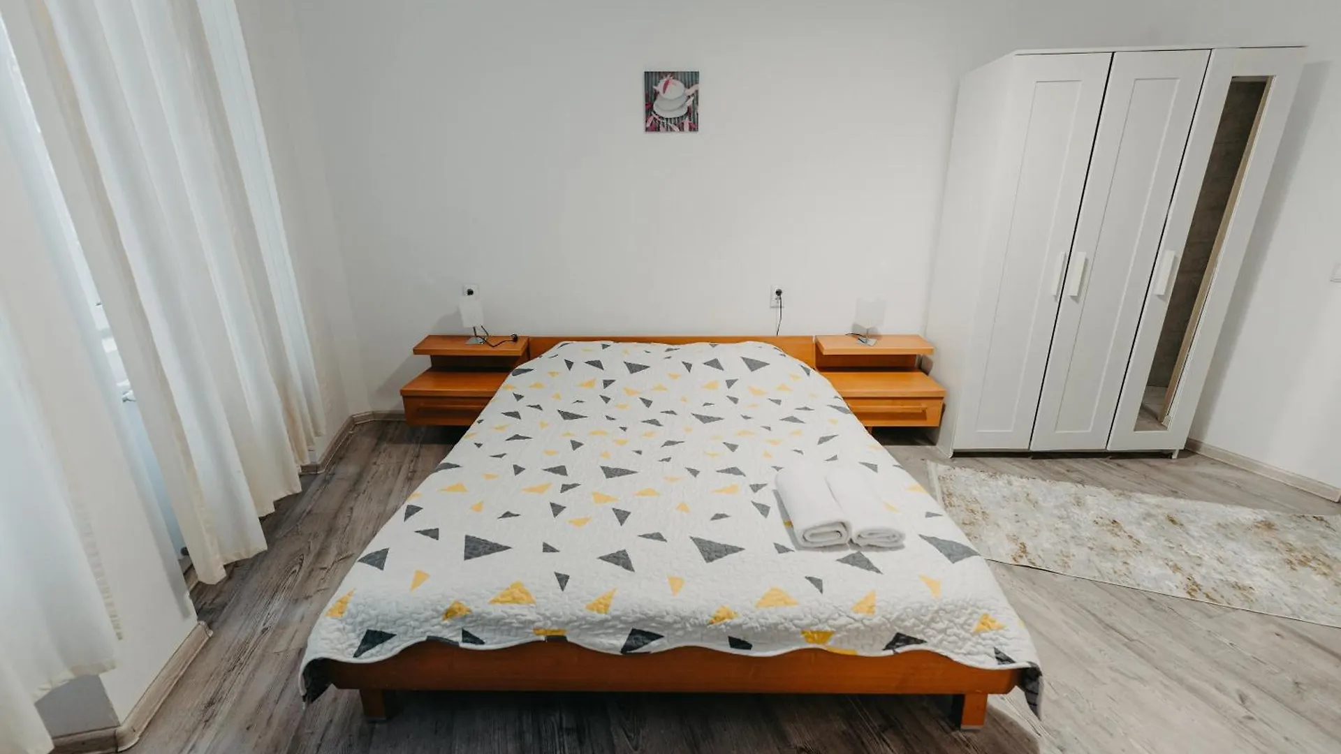 Studio Piata Amzei Nr.1 Bucharest Apartment