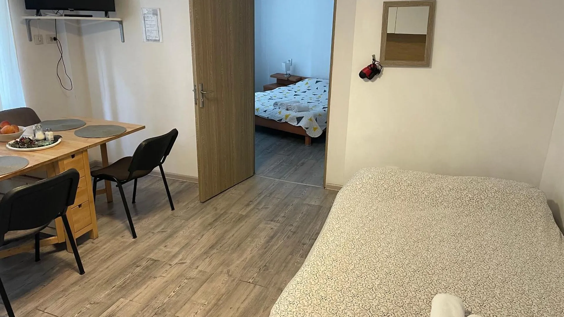 Studio Piata Amzei Nr.1 Bucharest Romania